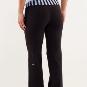 Lululemon wunder under bootcut leggings